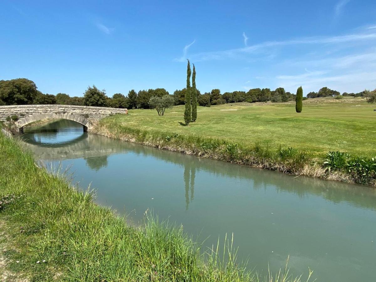 Un Coin De Luberon Apartment ลีล-ซูร์-ลา-ซอร์ก ภายนอก รูปภาพ